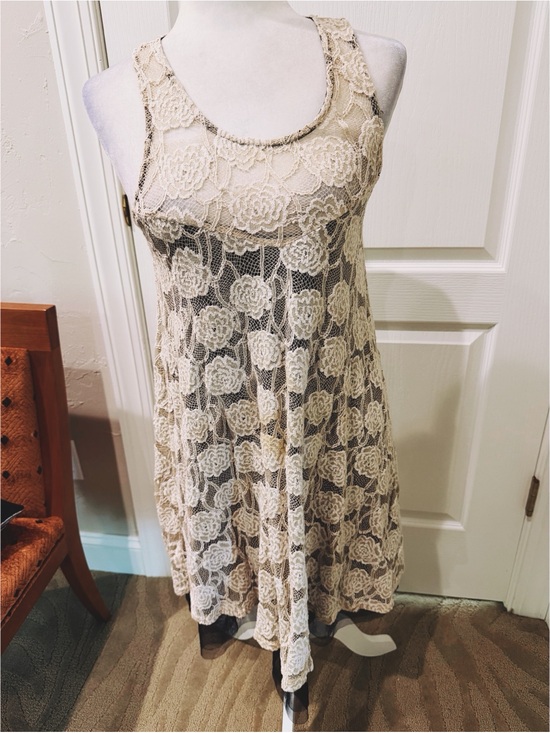 hazel Dresses & Skirts - Hazel Ivory Lace With Black Underlay Babydoll Dress